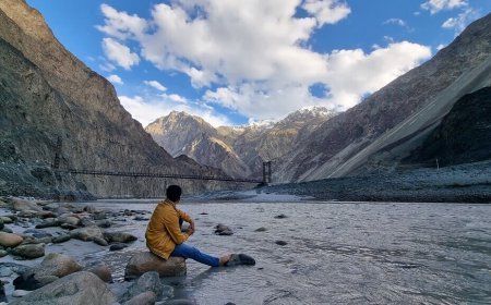 How to Reach Leh Ladakh from Delhi – Complete Travel Guide