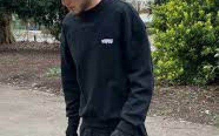 UpInFlames Clothing: Bold Vision in Modern Streetwear