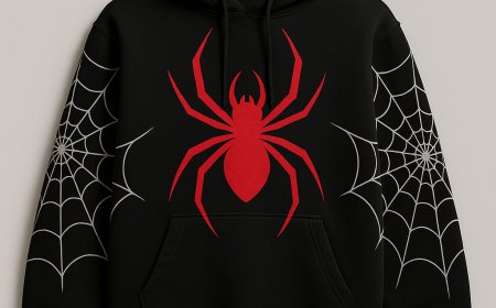 Spyder Hoodie – Your Streetwear Layer That Moves With You