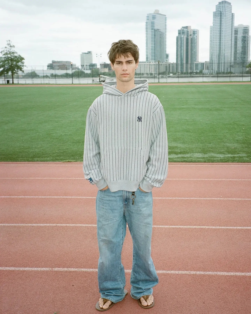 Madhappy Canada: The Ultimate Destination for Mindful and Stylish Apparel